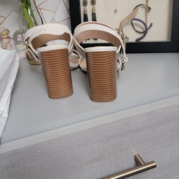 Coach shoes - Picture 4 of 6